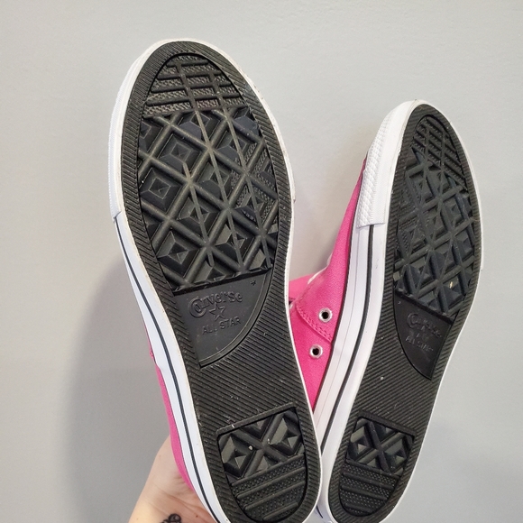 Converse - Picture 3 of 3